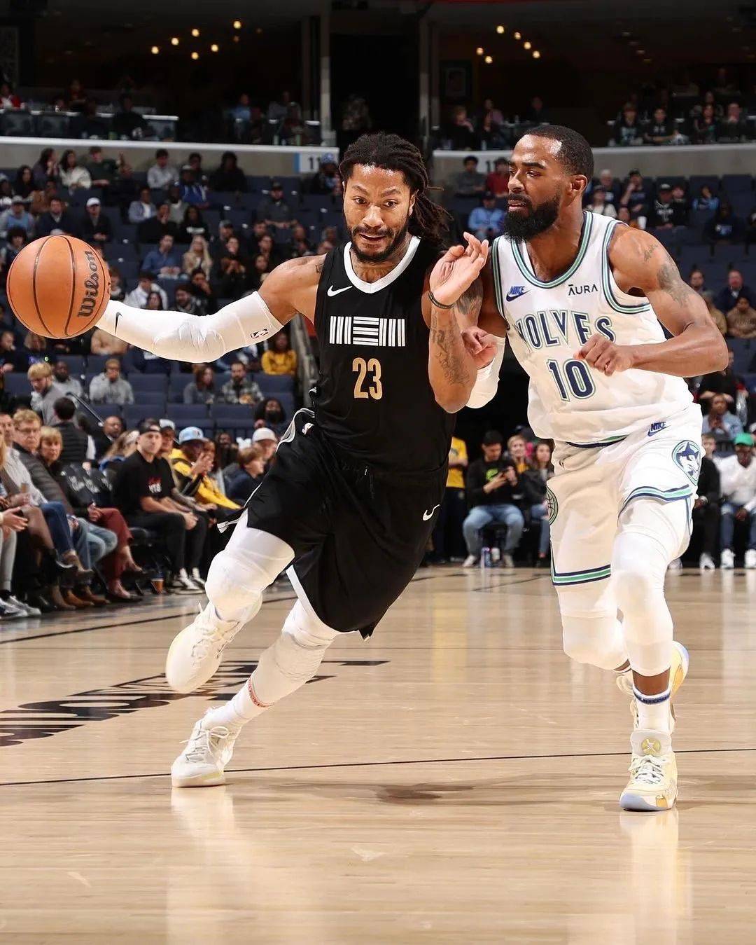 爱游戏入口500w远射探照灯